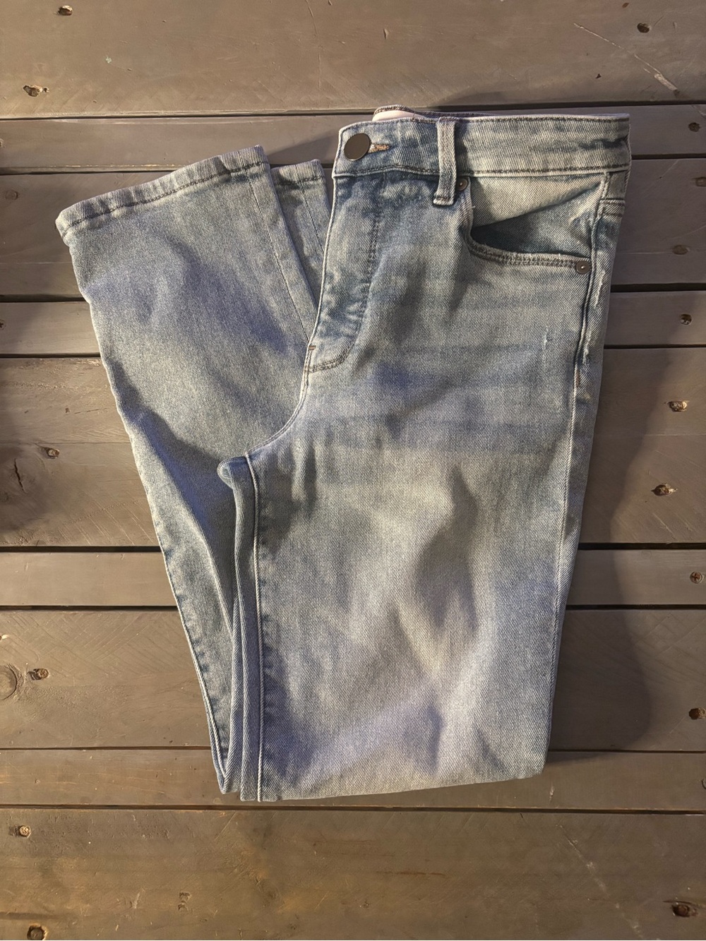 Evereve The Ever Straight High-Rise Jeans Light Wash Size 27 (measures 28”)
